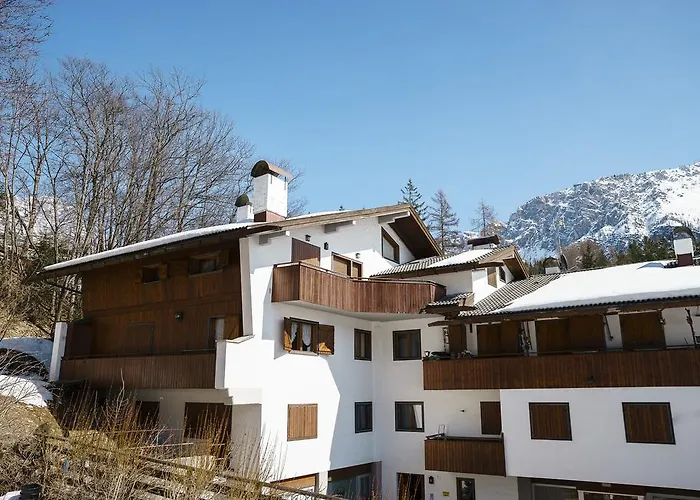 Villa Franchetti - Stayincortina